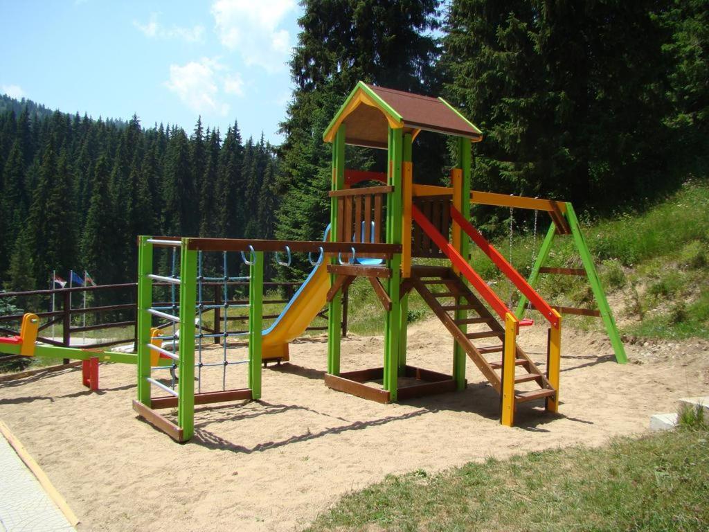 Grand Studio 501 Free Pool & Spa Pamporovo Exterior photo