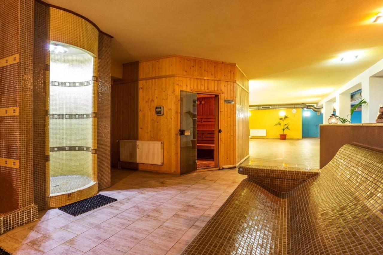 Grand Studio 501 Free Pool & Spa Pamporovo Exterior photo